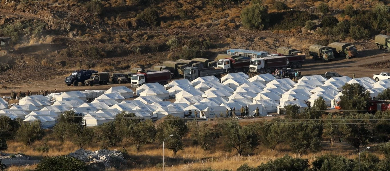 Υπουργείο Μετανάστευση: «Περιμένουμε από τον ΟΗΕ να ολοκληρώσει τα έργα υποδομής στο Καρά Τεπέ»